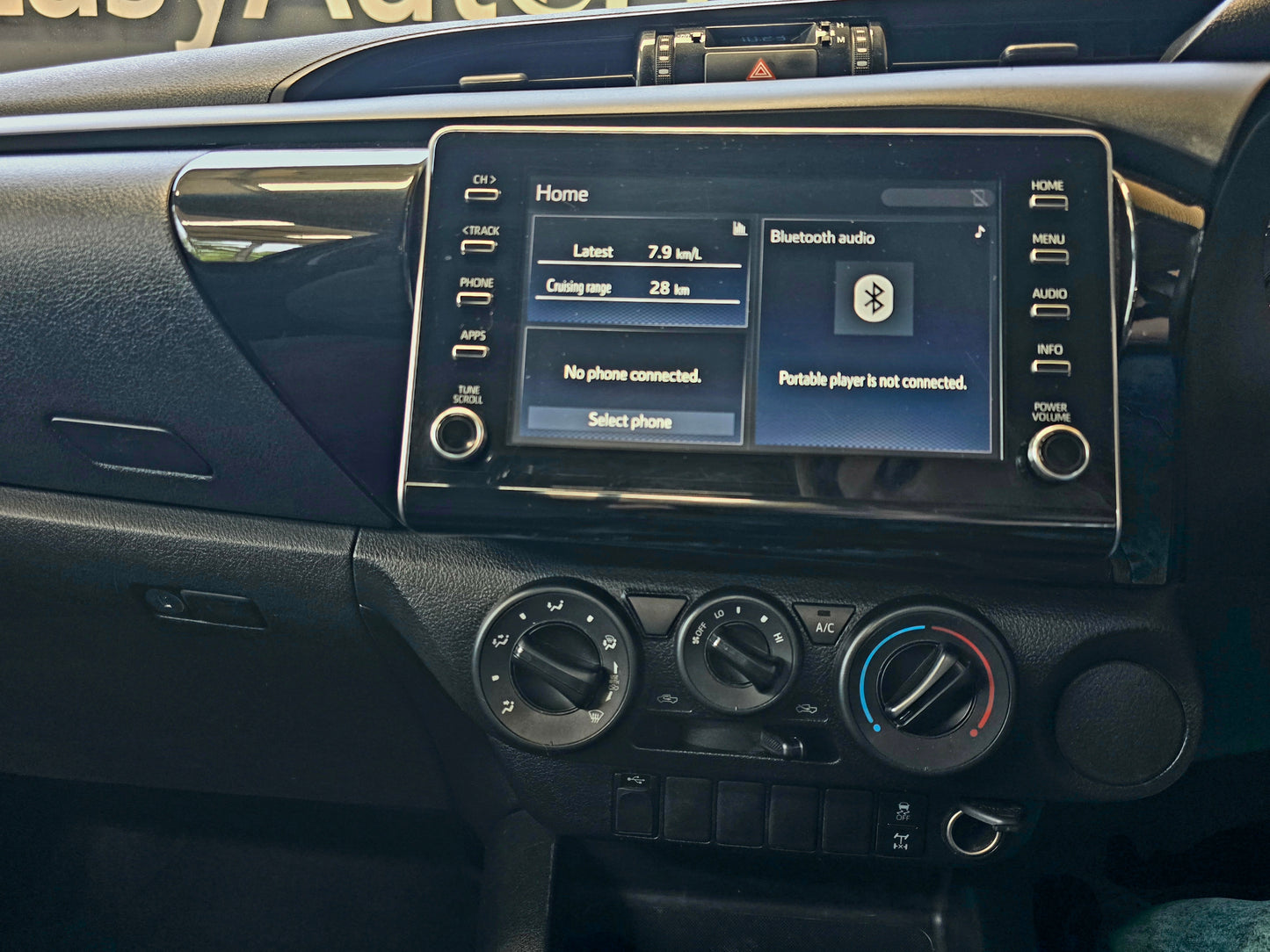 2021 Toyota Hilux 2.4 GD-6 RB RAIDER P/U M/T S/Cab