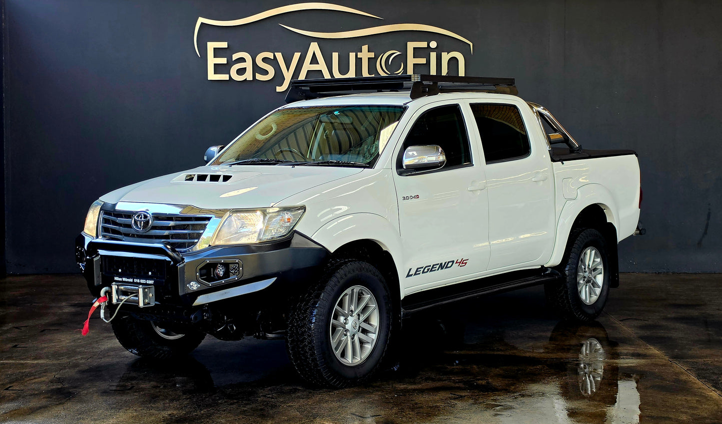 2015 Toyota Hilux 3.0 D-4D LEGEND 45 4X4 P/U M/T D/CAB