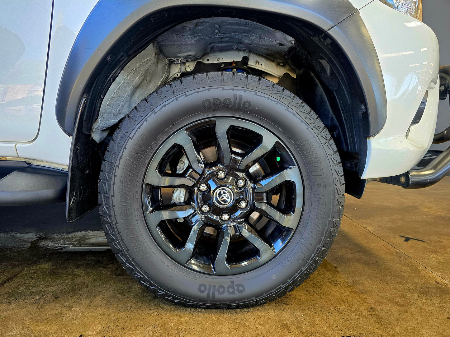 2017 Toyota Hilux 2.8 GD-6 RB RAIDER P/U M/T D/Cab