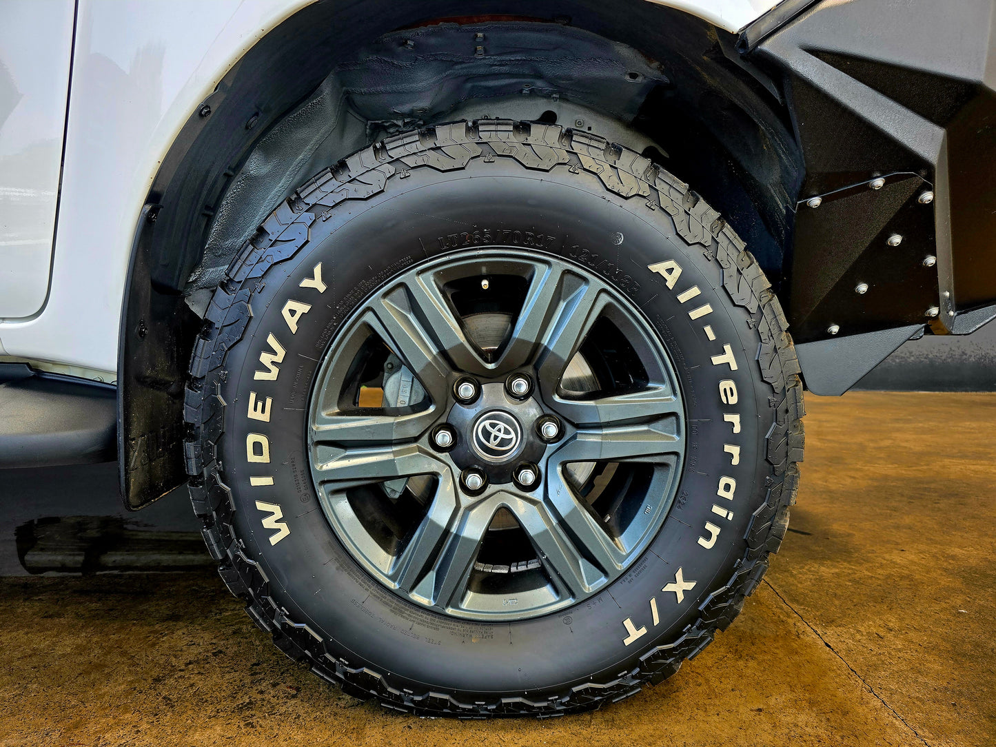 2021 Toyota Hilux 2.4 GD-6 RB RAIDER P/U M/T S/Cab