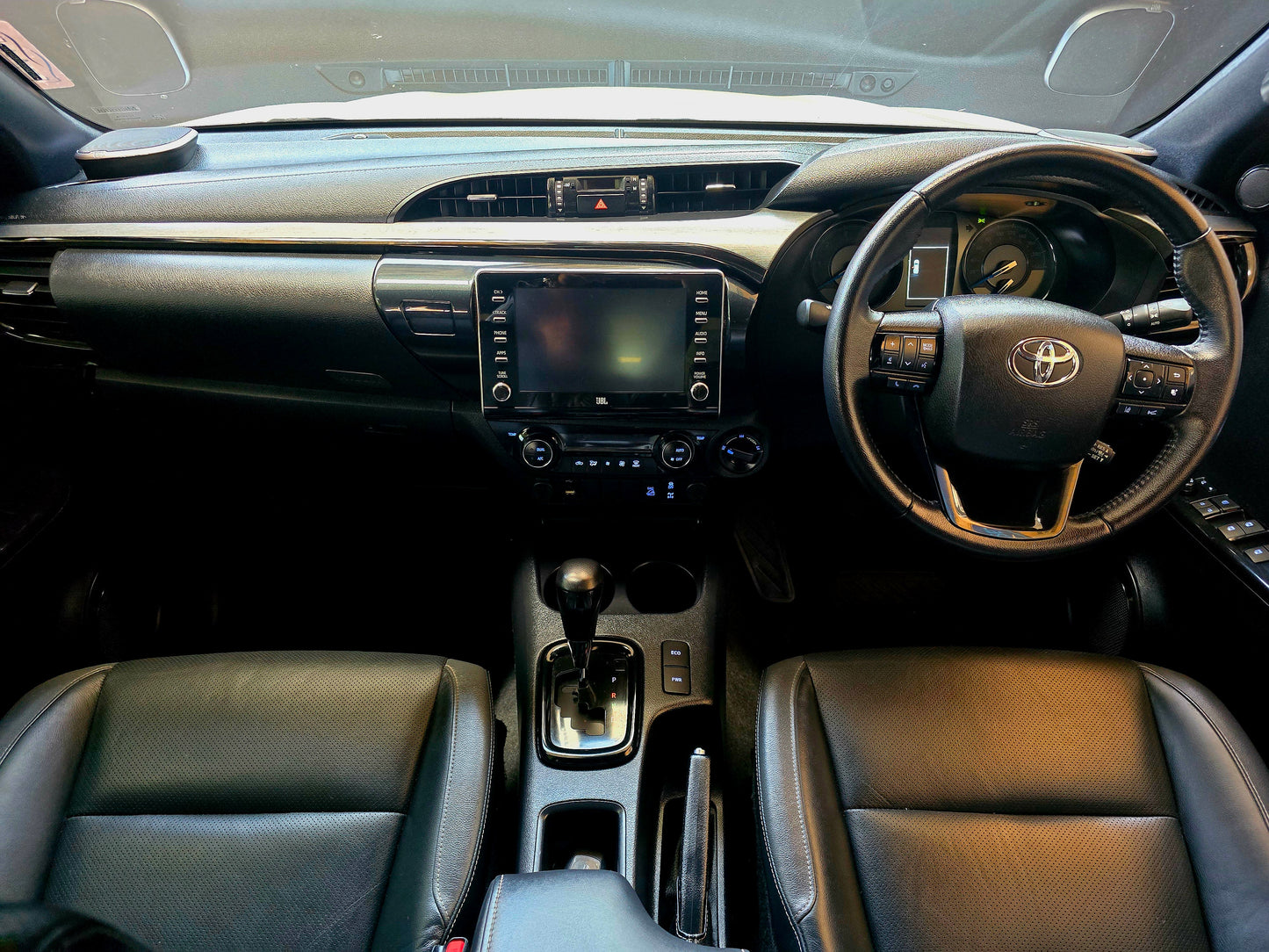 2023 Toyota Hilux 2.8 GD-6 RB LEGEND 4X4 P/U A/T D/Cab