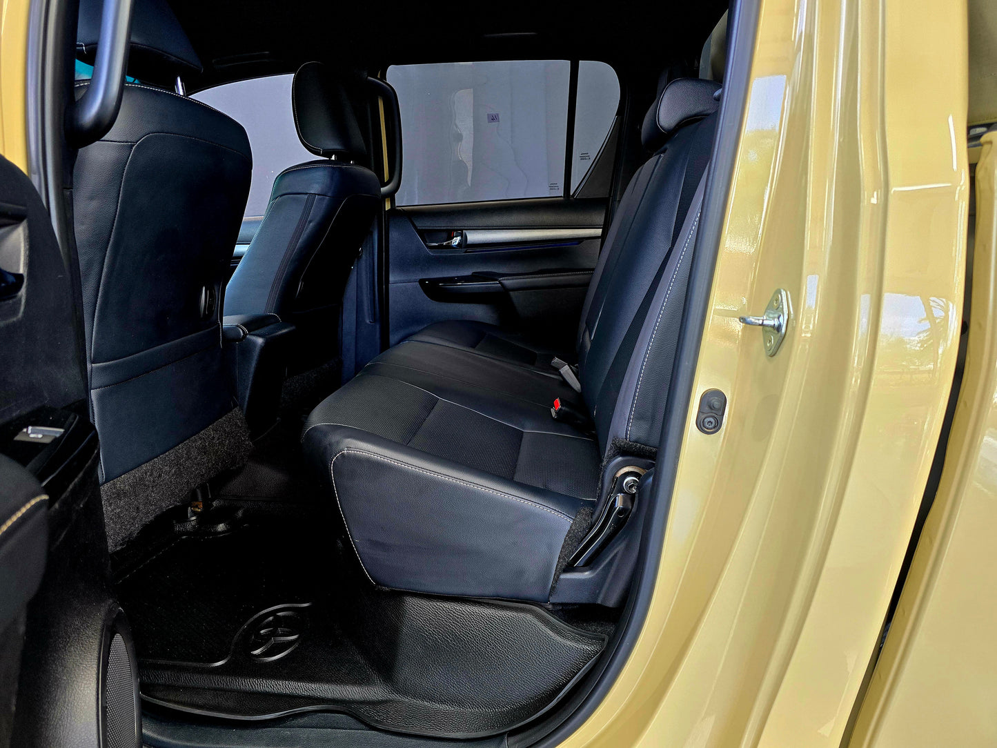 2023 Toyota Hilux 2.8 GD-6 RB LEGEND P/U A/T D/Cab