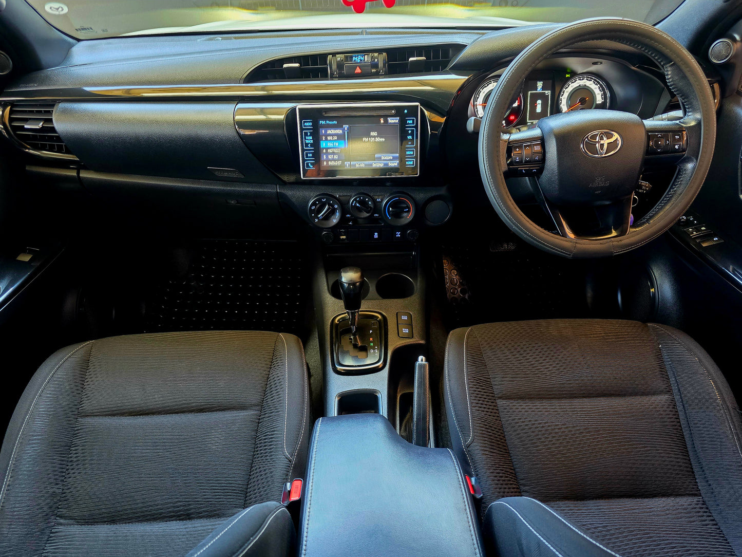 2018 Toyota Hilux 2.8 GD-6 RB RAIDER P/U A/T E/Cab