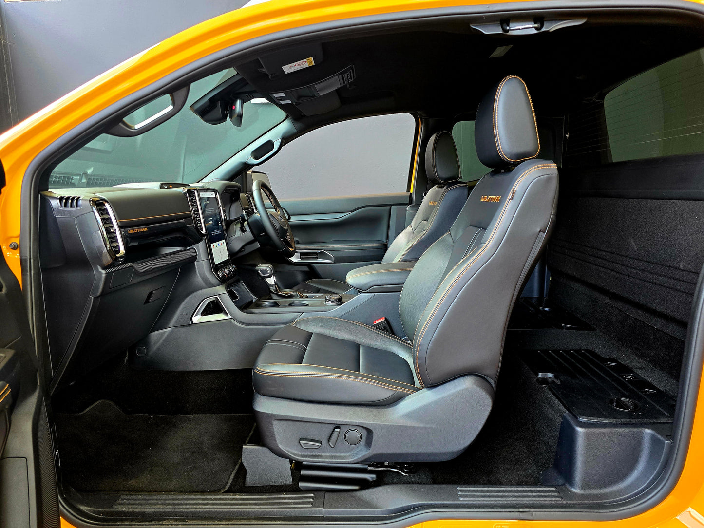 2025 Ford Ranger 2.0D BI-TURBO WILDTRAK HR 4x4 P/U A/T Sup/Cab