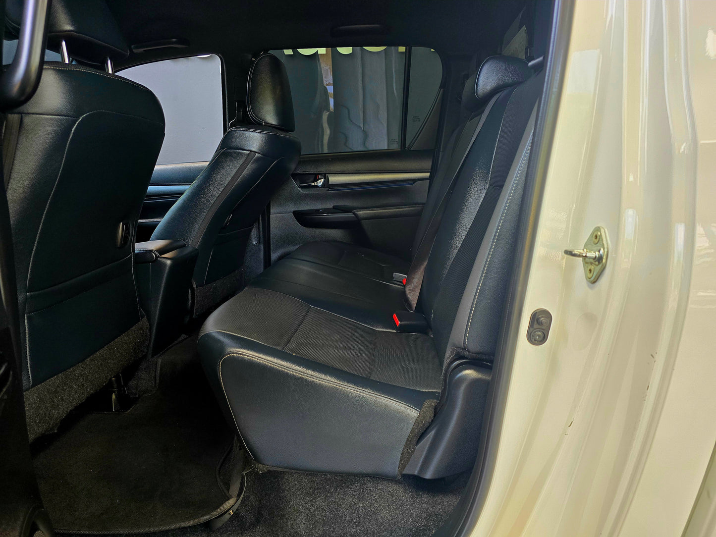 2023 Toyota Hilux 2.8 GD-6 RB LEGEND 4X4 P/U A/T D/Cab