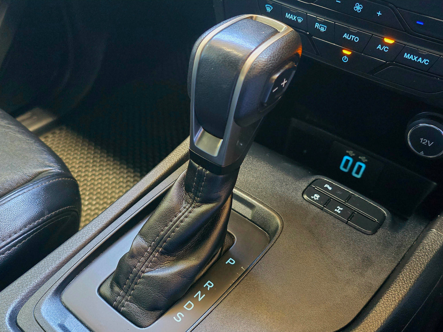 2022 Ford Ranger 2.0D BI-TURBO XLT P/U A/T D/Cab