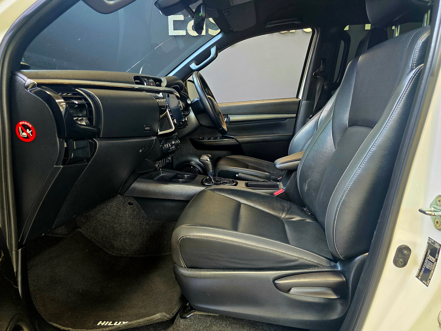 2023 Toyota Hilux 2.8 GD-6 RB LEGEND 4X4 P/U A/T D/Cab