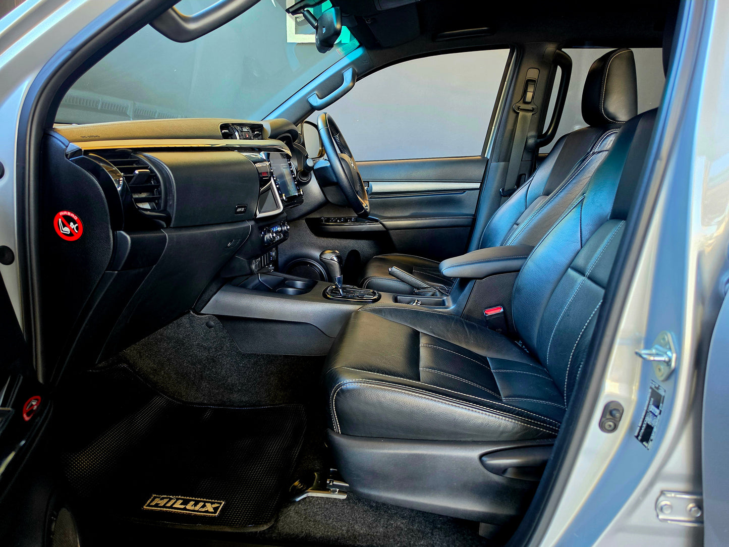2021 Toyota Hilux 2.8 GD-6 RB LEGEND P/U D/T D/CAB