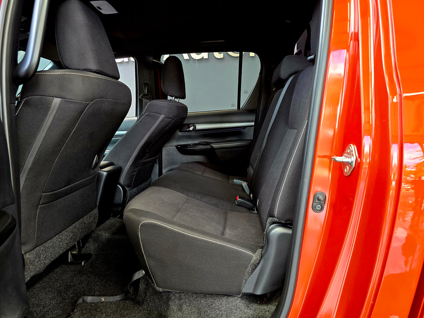 2021 Toyota Hilux 2.8 GD-6 RB LEGEND P/U A/T D/Cab