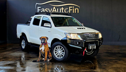 2015 Toyota Hilux 3.0 D-4D LEGEND 45 4X4 P/U M/T D/CAB