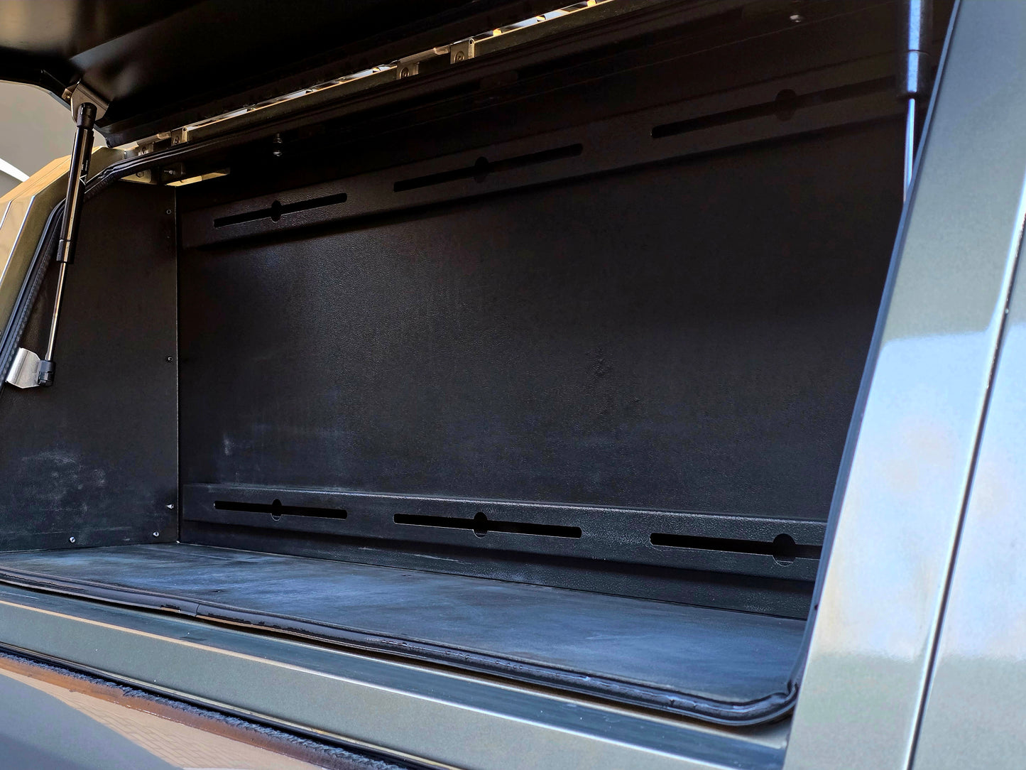 2024 Toyota Hilux 2.8 GD-6 RB LEGEND 4X4 P/U A/T D/Cab