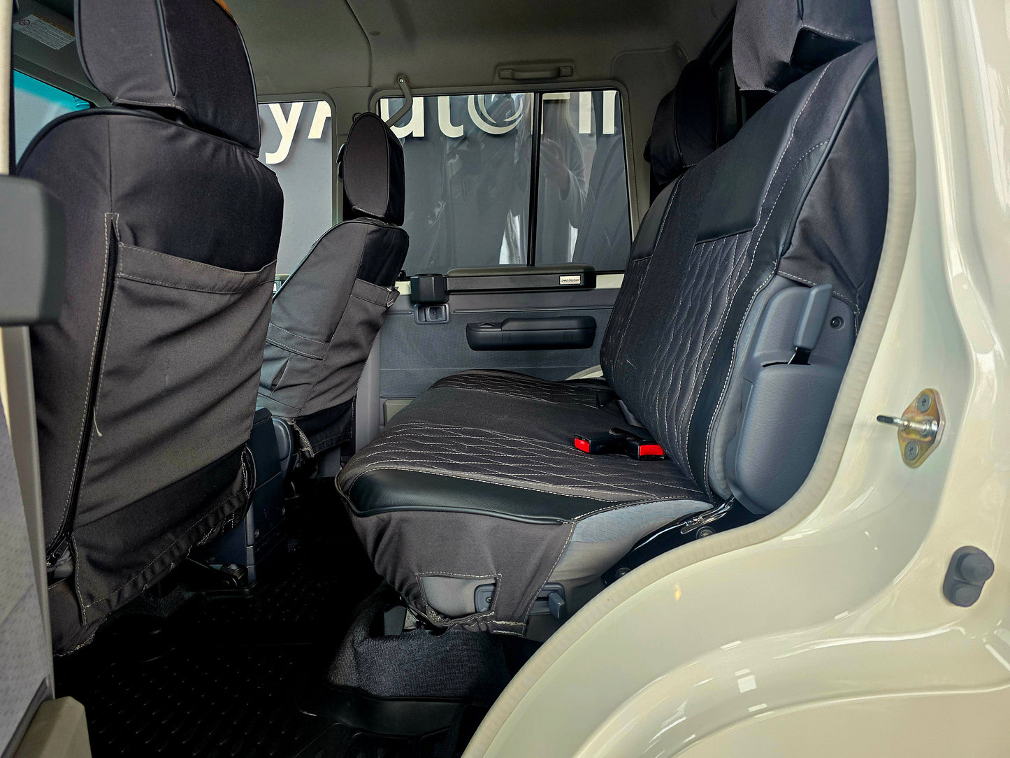 2023 Toyota Landcruiser 4.5D V8 P/U M/T D/Cab