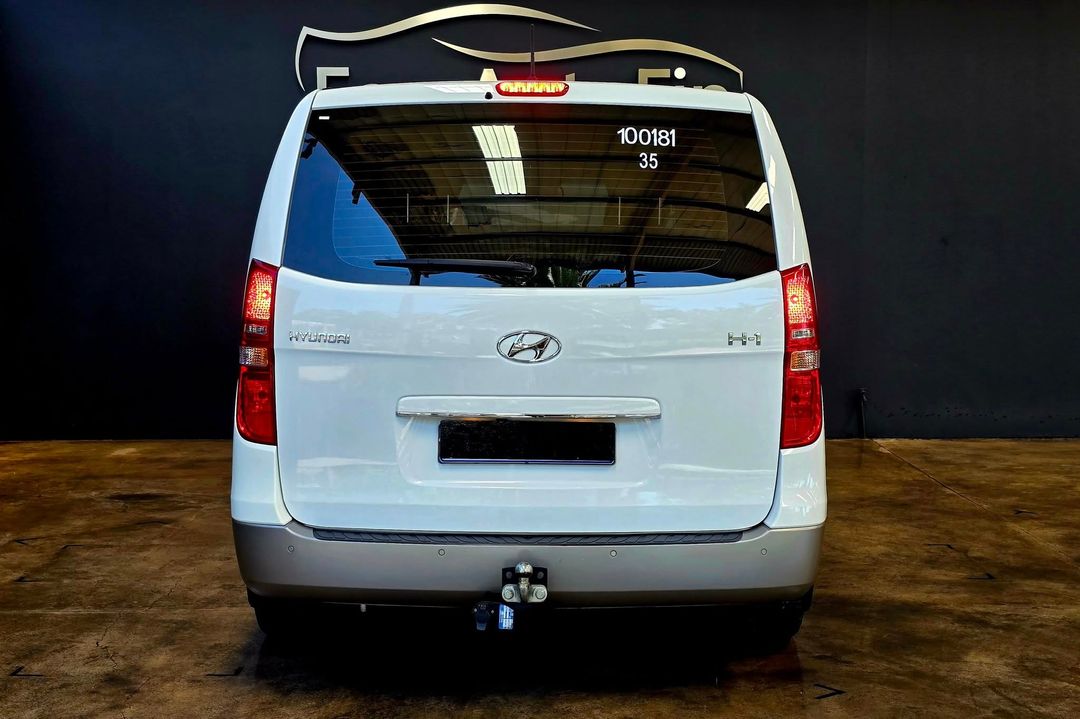 2018 Hyundai H-1 2.5 CRDi Elite Auto 9 Seater