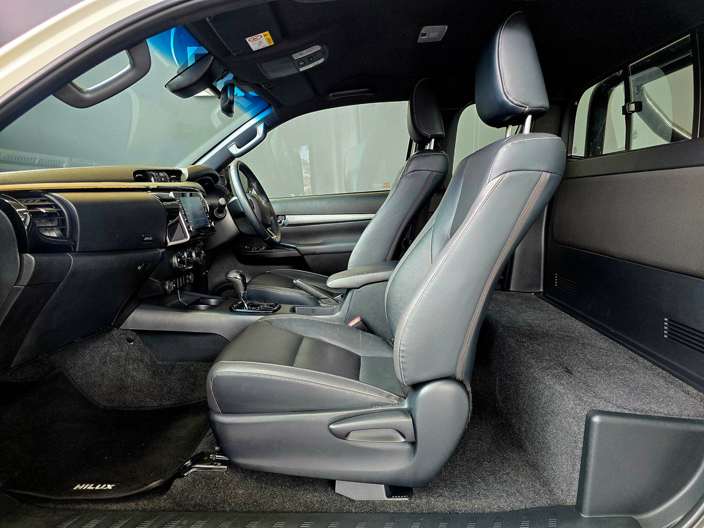 2024 Toyota Hilux 2.8 GD-6 RB LEGEND 4X4 P/U A/T E/Cab