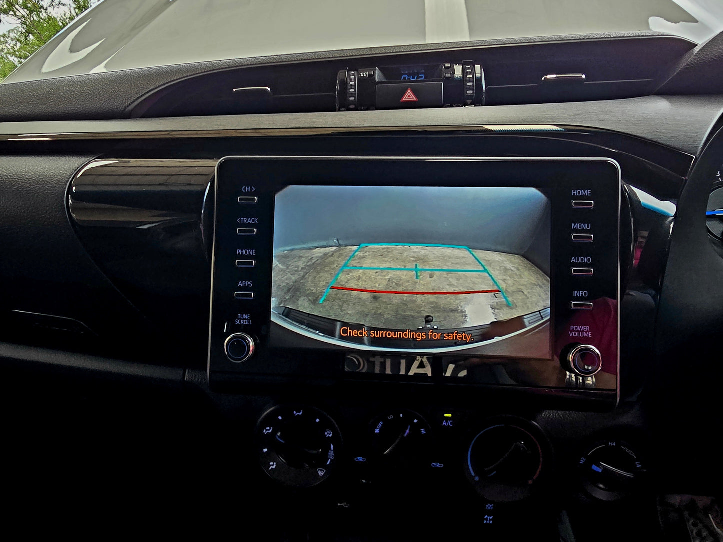 2024 Toyota Hilux 2.8 GD-6 RB LEGEND 4X4 P/U A/T E/Cab