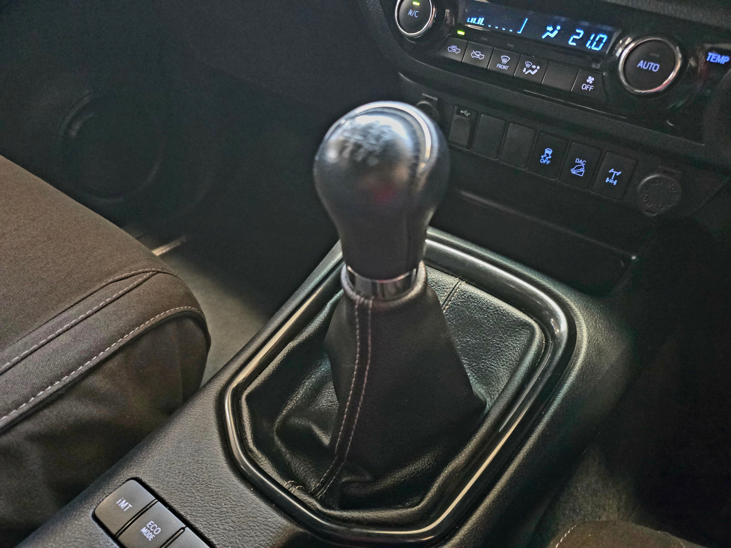 2020 Toyota Hilux 2.8 GD-6 RB LEGEND 50 4x4 P/U M/T D/Cab