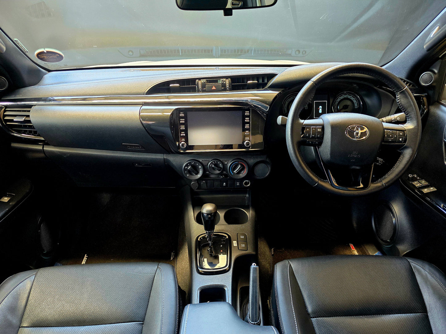 2020 Toyota Hilux 2.8 GD-6 RB LEGEND 50 P/U A/T E/Cab