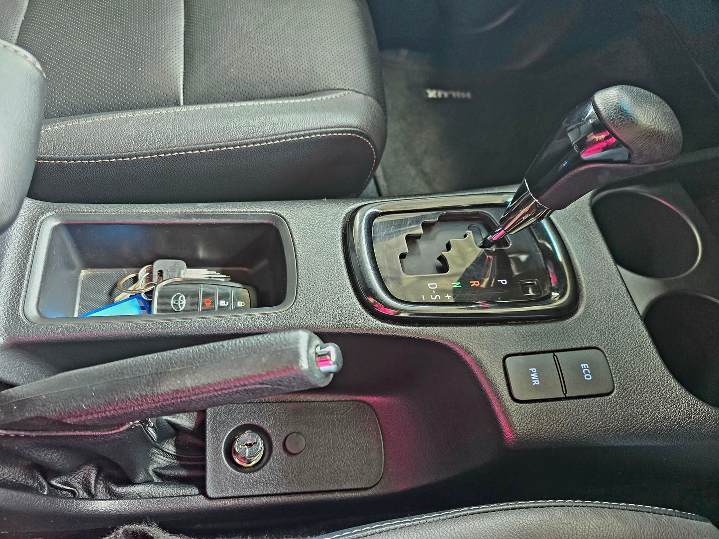 2024 Toyota Hilux 2.8 GD-6 RB LEGEND 4X4 P/U A/T E/Cab