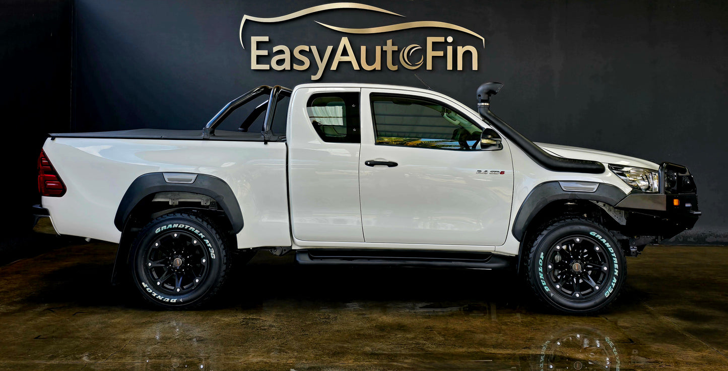 2017 Toyota Hilux 2.4 GD-6 RB SRX P/U M/T E/Cab