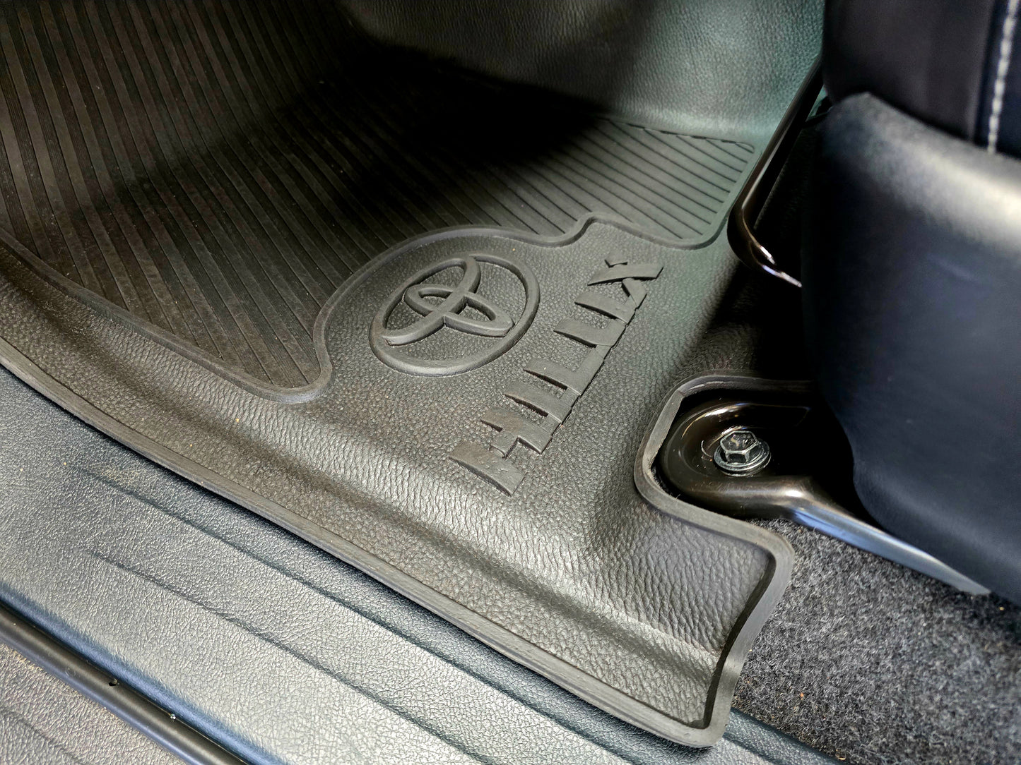 2023 Toyota Hilux 2.8 GD-6 RB LEGEND P/U A/T D/Cab