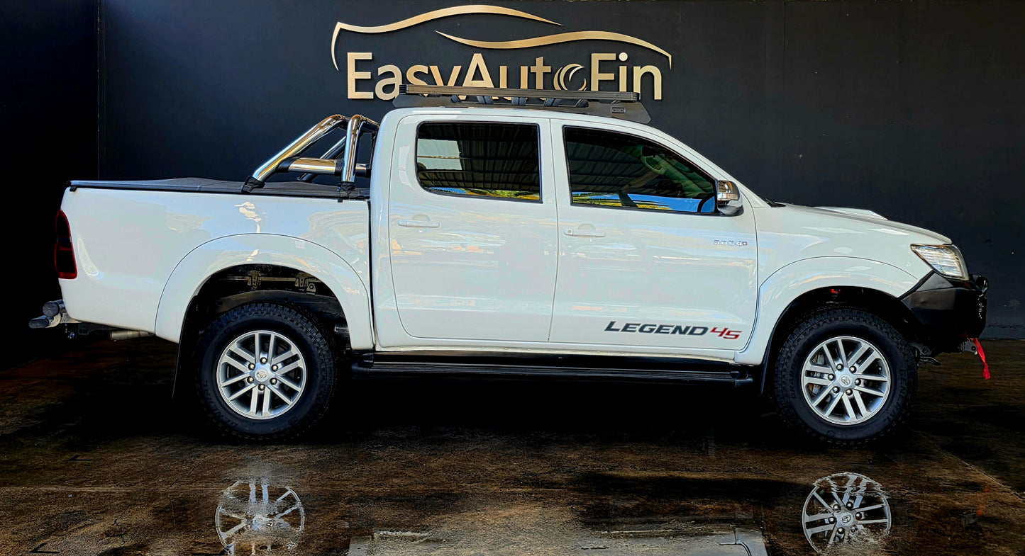 2015 Toyota Hilux 3.0 D-4D LEGEND 45 4X4 P/U M/T D/CAB
