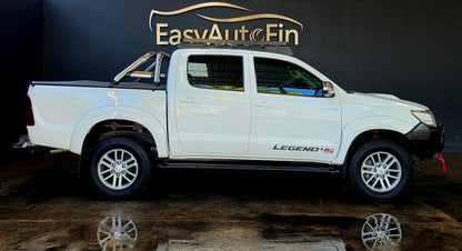 2015 Toyota Hilux 3.0 D-4D LEGEND 45 4X4 P/U M/T D/CAB
