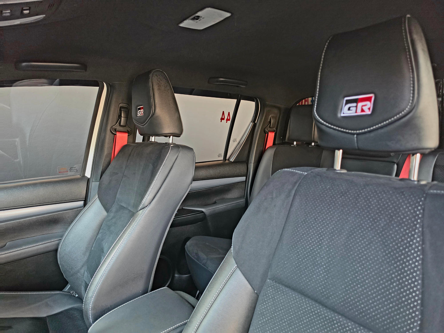 2025 Toyota Hilux 2.8 GD-6 GR-SPORT 4X4 P/U A/T D/Cab