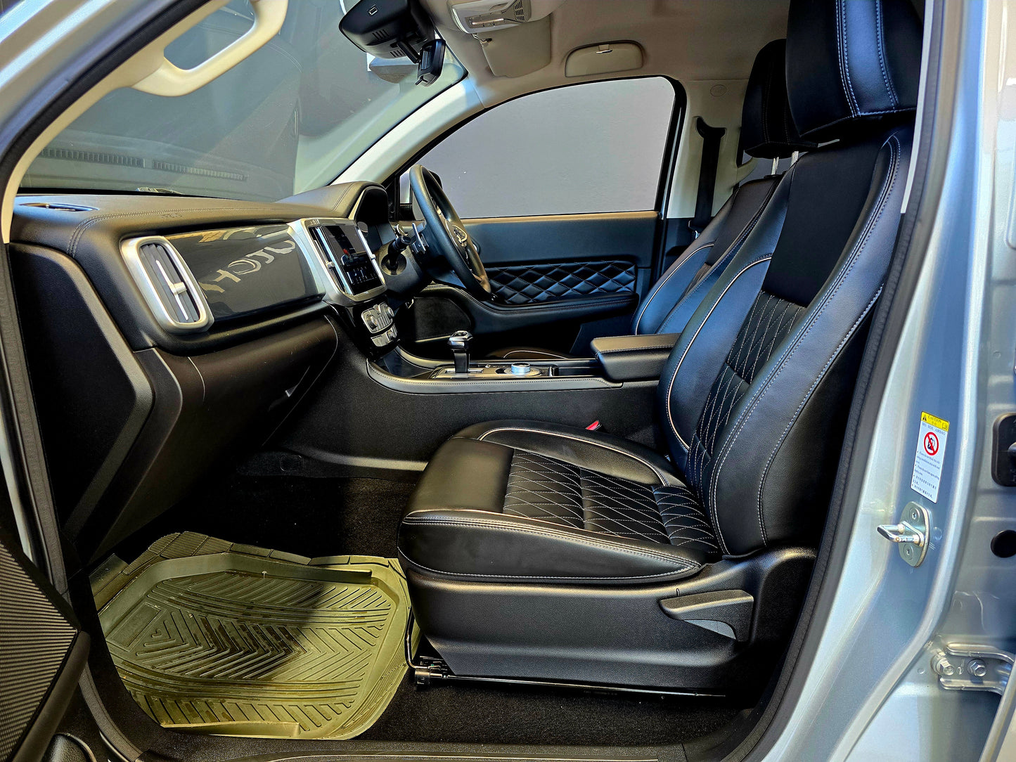 2024 GWM P-SERIES 2.0 TDi L/S Black Edition 4x4 P/ U A/T D/Cab