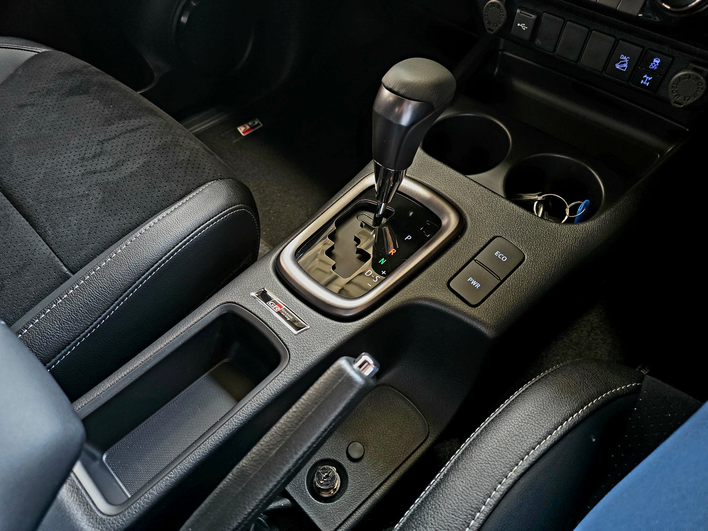 2025 Toyota Hilux 2.8 GD-6 GR-S 4x4 P/U A/T D/Cab